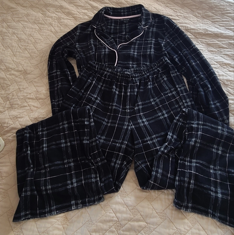 EUC Clair de Lune fleece pajamas